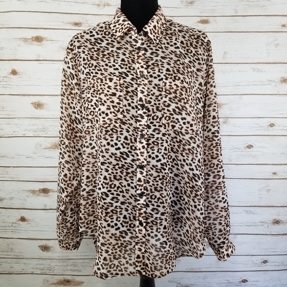 Victoria's Secret Tops - Leopard print Victoria's secret shirt size medium